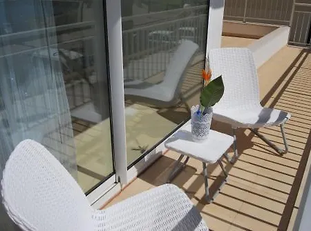 阿尔波拉达公寓 *